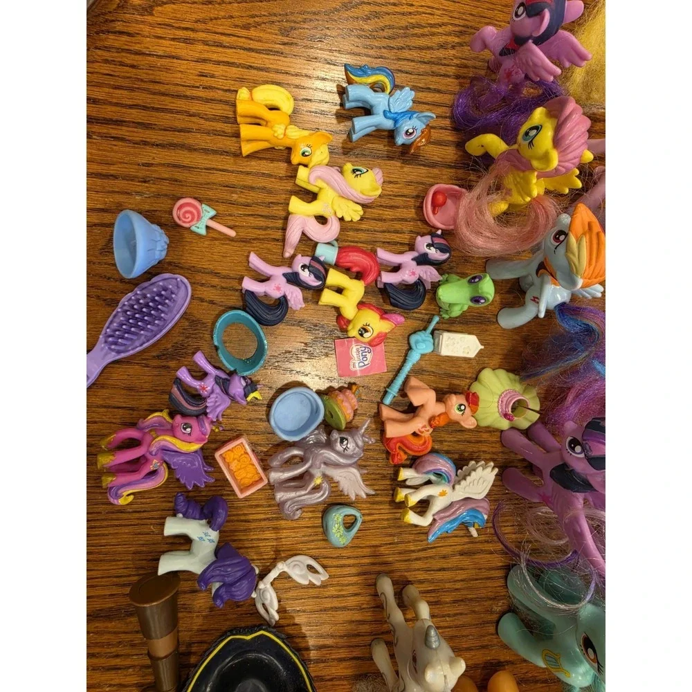 Large 40+ Mixed Gen Lot Of Hasbro My Little Pony & Gi-Go W/ Variety Accessories